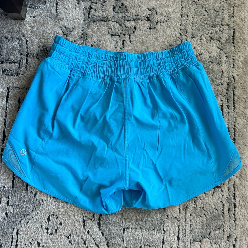 Lululemon Hotty Hot Short - Picture 7 of 10